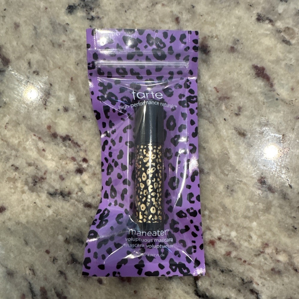 Tarte Maneater BLACK Voluptuous Mascara NEW‎ Deluxe Sample 0.067 fl.oz/ 2 ml